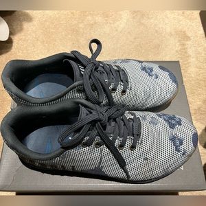 NOBULL floral trainer size 10